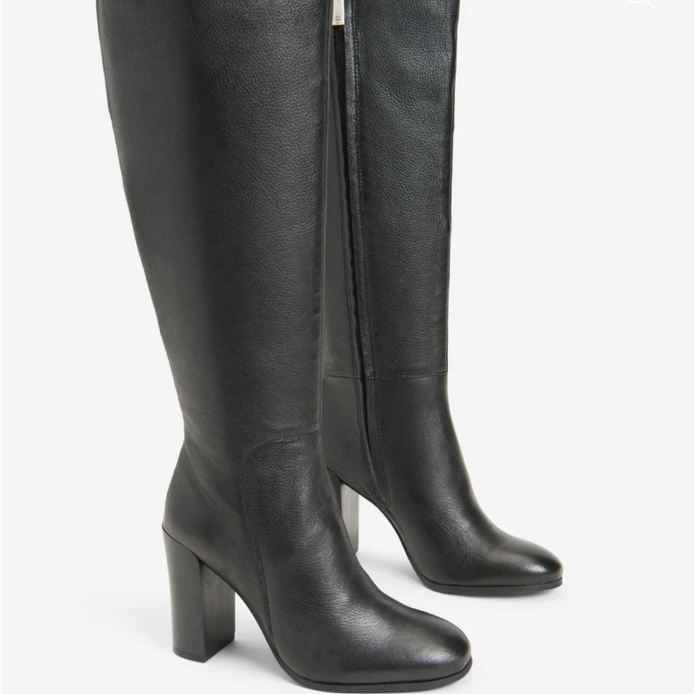 Kenneth Cole New York Justin Leather High Heeled Knee-Length Boot!